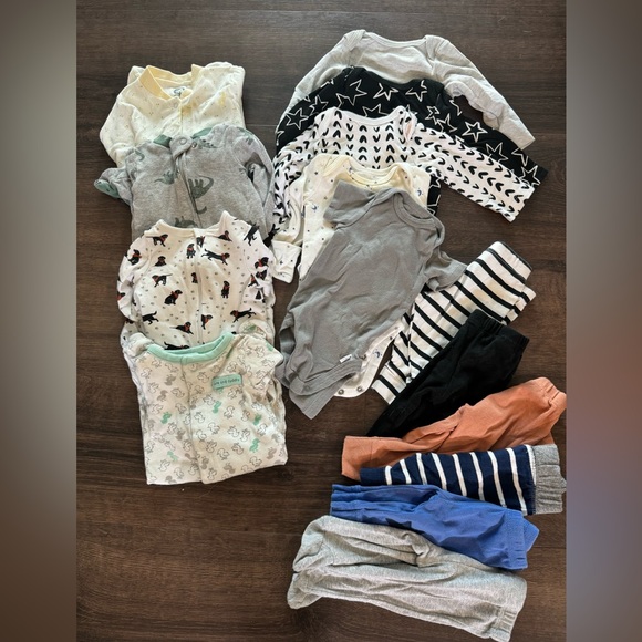 Newborn lot - Picture 1 of 1